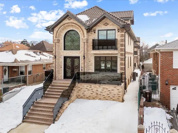 154-24 27th Avenue, Flushing, NY 11354