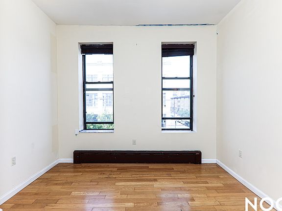 3rd image of 50 Wyckoff Ave #3F