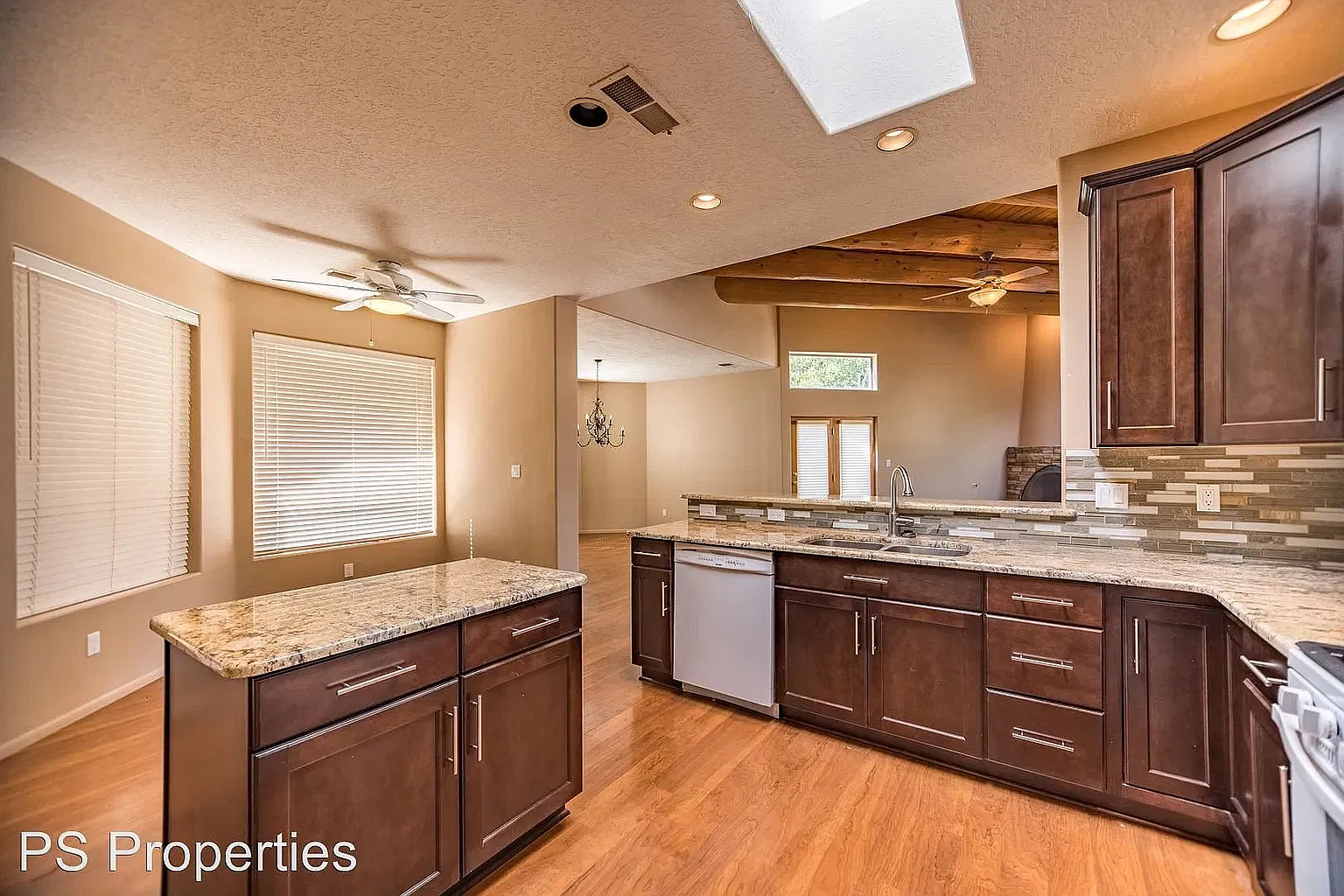 4 bed, 2306 sqft, $3,500 — Photo 1