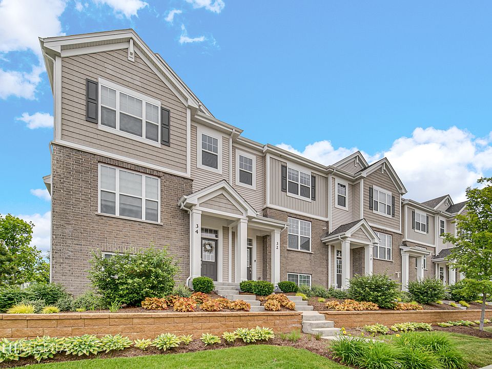 1st image of 32 E Heritage Ct