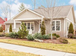 645 Welsh Partridge Cir, Biltmore Lake, NC 28715