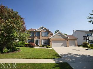 3316 Golden Eagle Rd, Bloomington, IL 61704