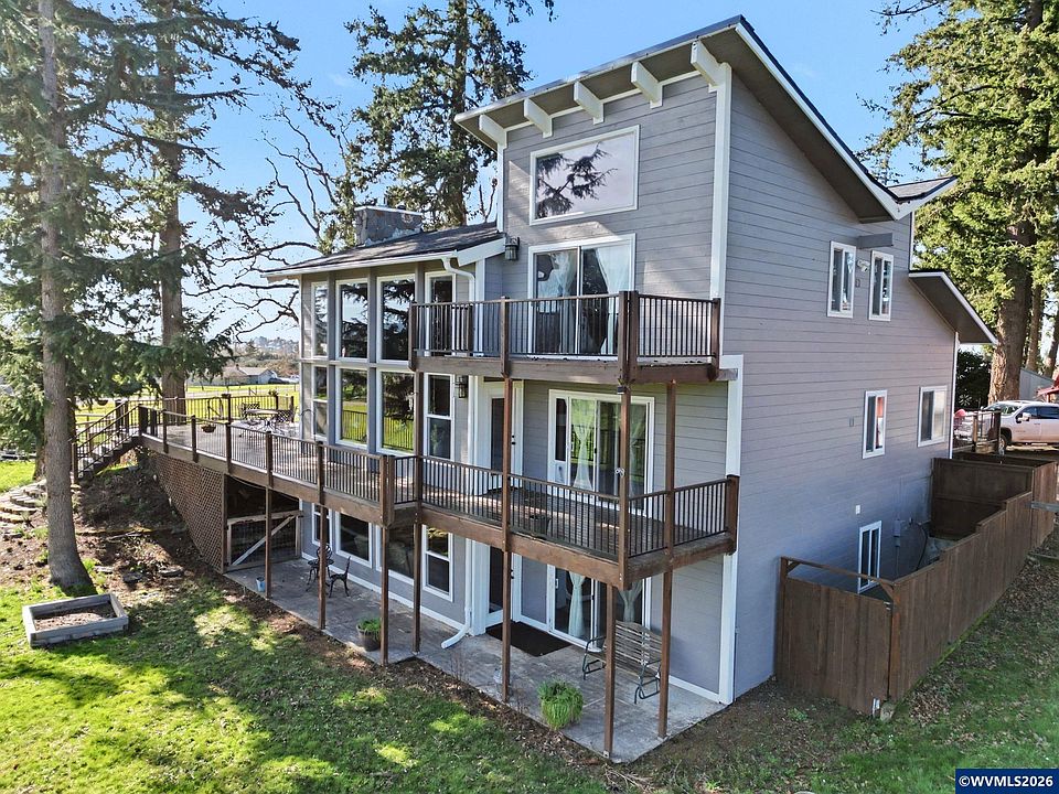 1st image of 9915 Marquam Cir