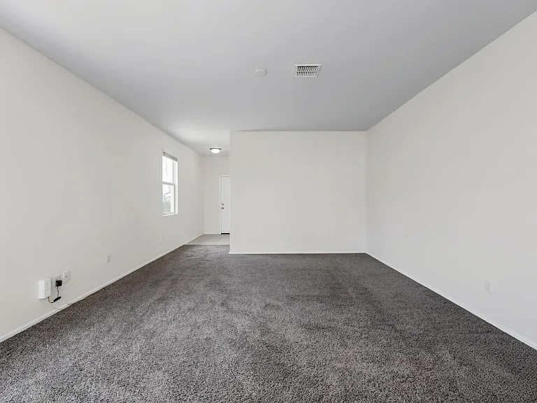 30915 W Amelia Ave — Photo 17