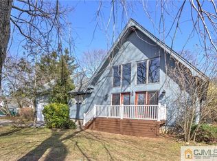 705 1st St, Middletown, NJ 07748