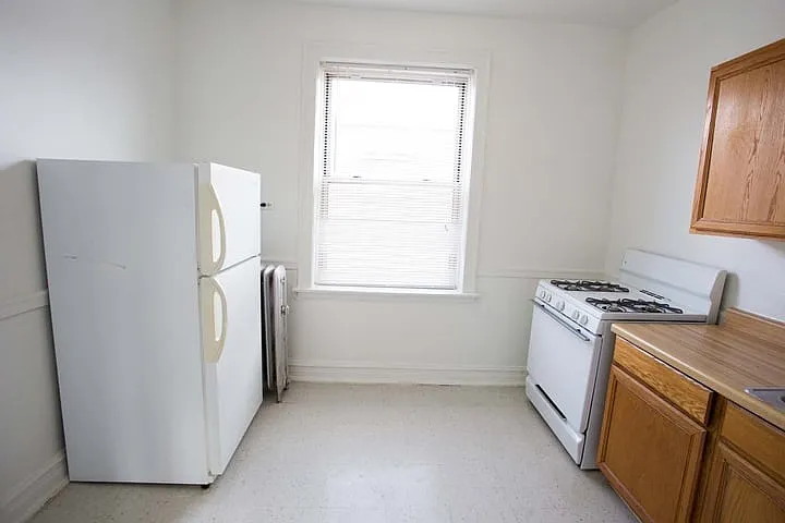 5034-5046 S. Woodlawn Avenue — Photo 26