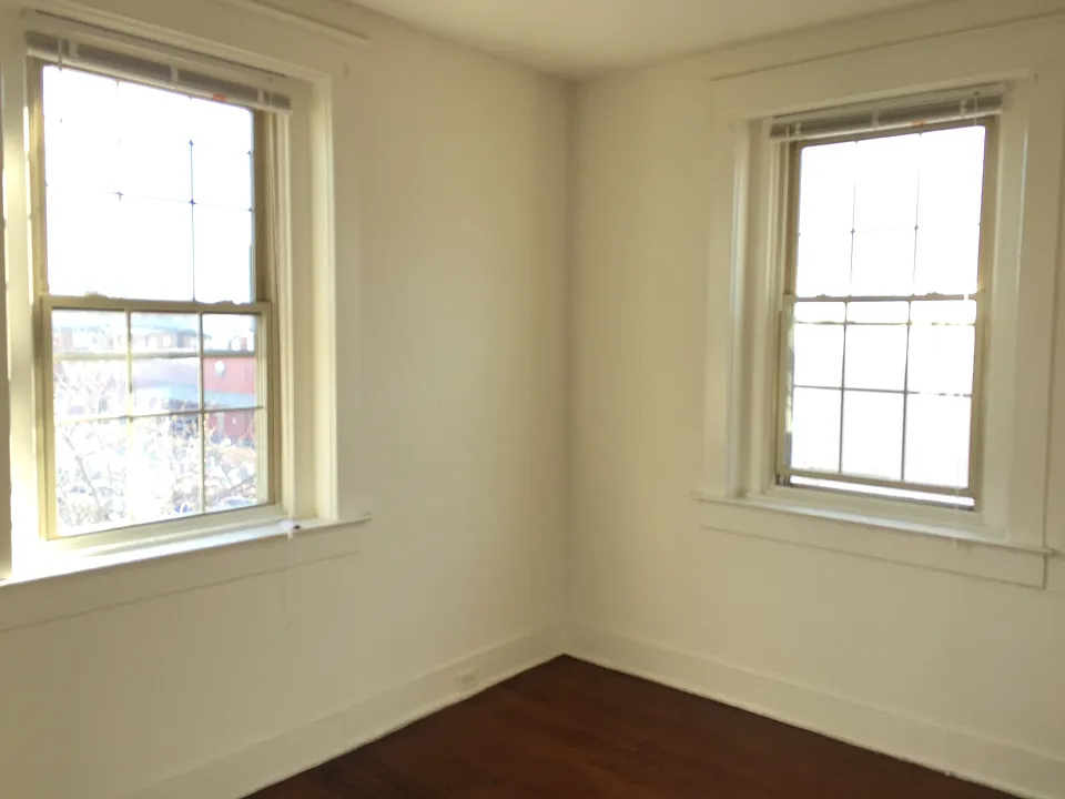 2436 N Charles St #22