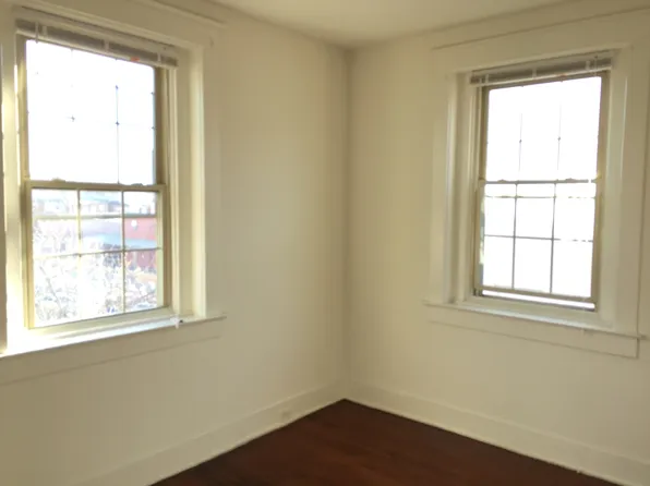 2436 N Charles St APT 22, Baltimore, MD 21218