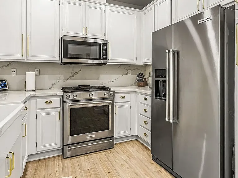 42 Seacountry Ln — Photo 4