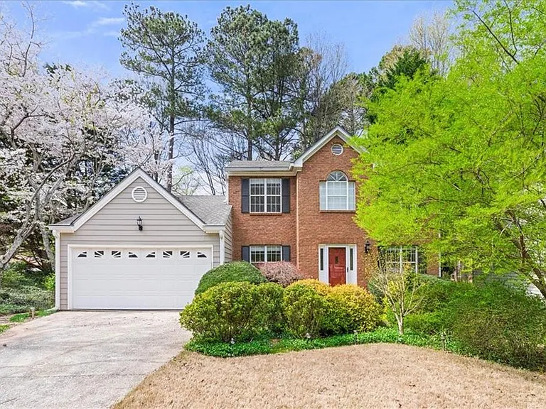 11190 Abbotts Station Dr — Photo 1
