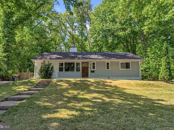 7415 Hastings St, Springfield, VA 22150