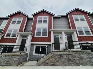 12009 NE 193rd Ln #D, Bothell, WA 98011