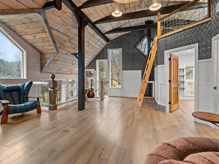 Partial View Loft