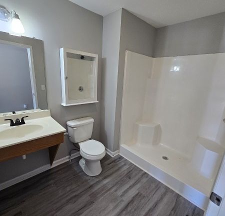 4th image of 218 Old Morrison Rd