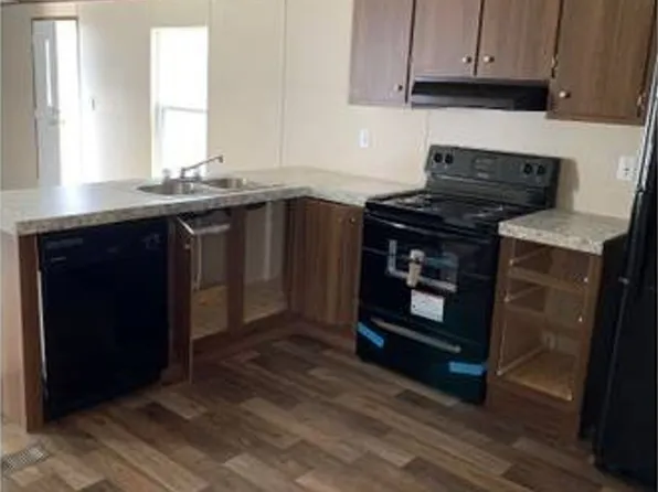 389 Wayehutta Rd, Cullowhee, NC 28723