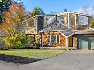 9030 Windward Ln, Manzanita, OR 97130