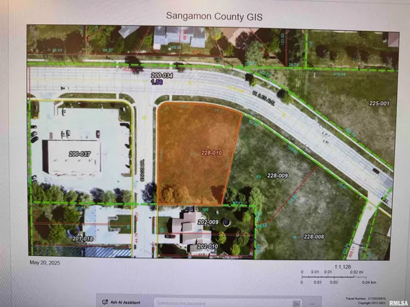 3050 W Iles Ave, Springfield, IL 62704