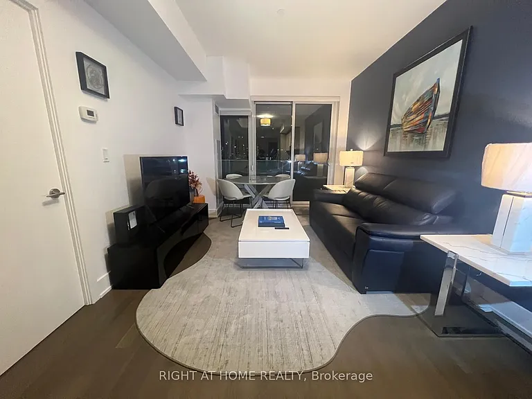 200 Bloor St W #1604 — Photo 21