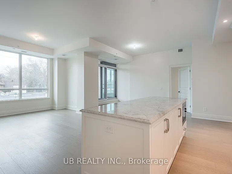 1451 Wellington St W #202 — Photo 22