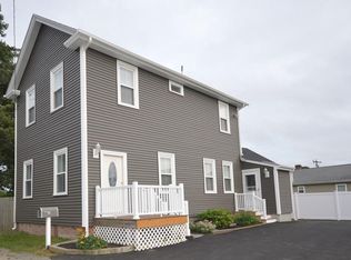 1 Curtis Ln, East Providence, RI 02915