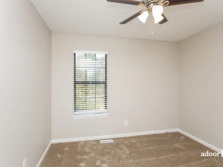 3605 Stephanie Ct — Photo 10