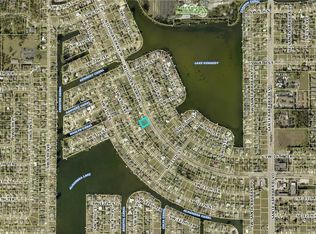910 Nicholas Pkwy W, Cape Coral, FL 33991