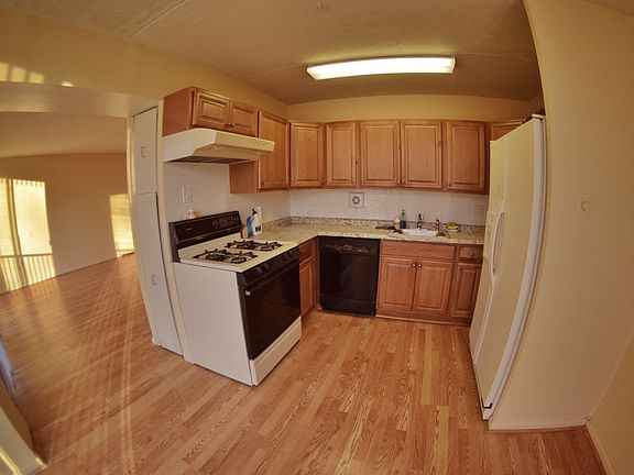 Newly Updated Kitchen
