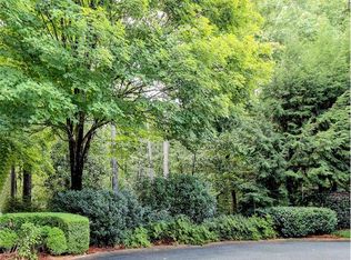 299 Thunderbird Trce SE, Marietta, GA 30067