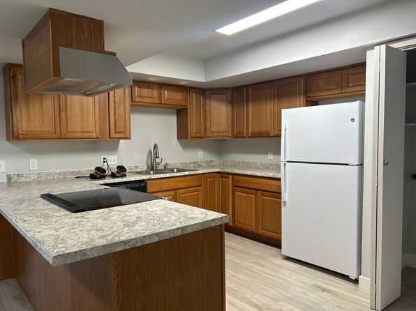 130 Vassar Cir APT 7