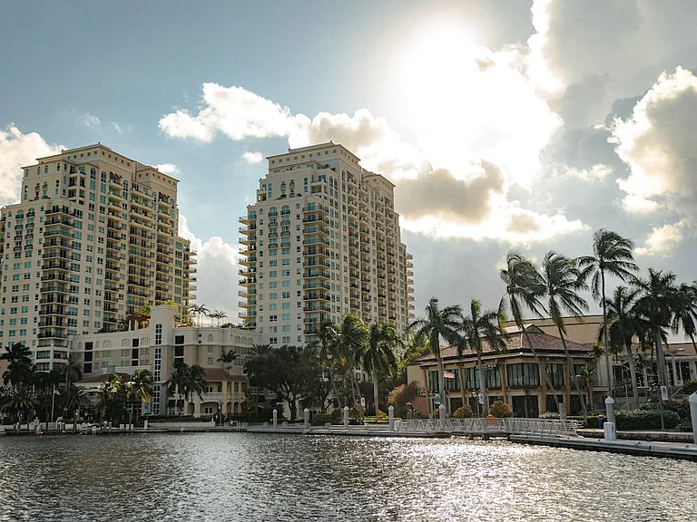 Conveniently located adjacent to the Broward Health Medical Center