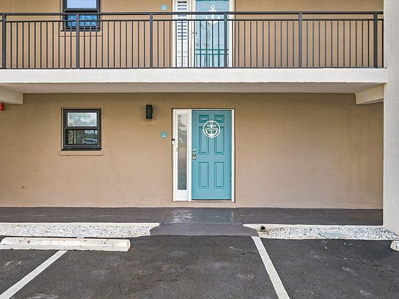 3rd image of 770 Sundial Ct Unit 104