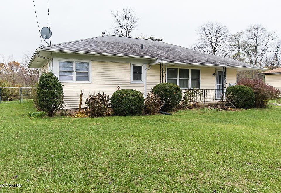 1st image of 17 Bonita Dr
