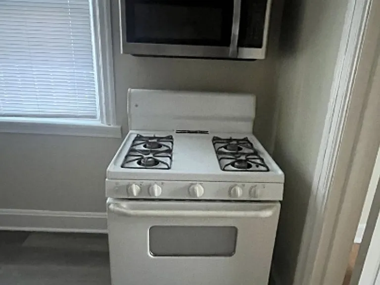 820 Maury St — Photo 12