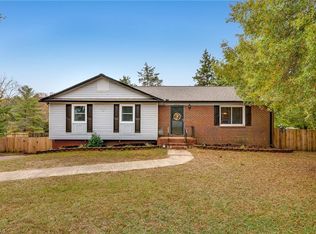 4312 Wheatland Ct, Winston Salem, NC 27107