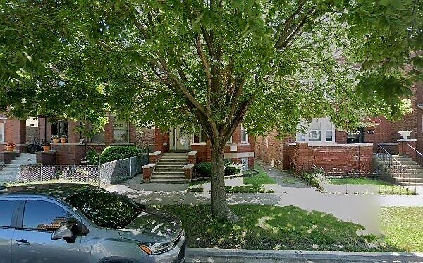 1st image of 7015 S Peoria St