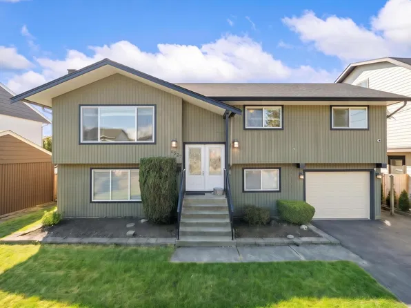 4517 46a St, Delta, BC V4K 2M5