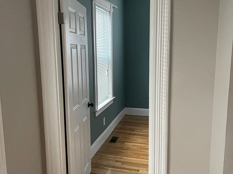 52 Valley St #1A — Photo 13