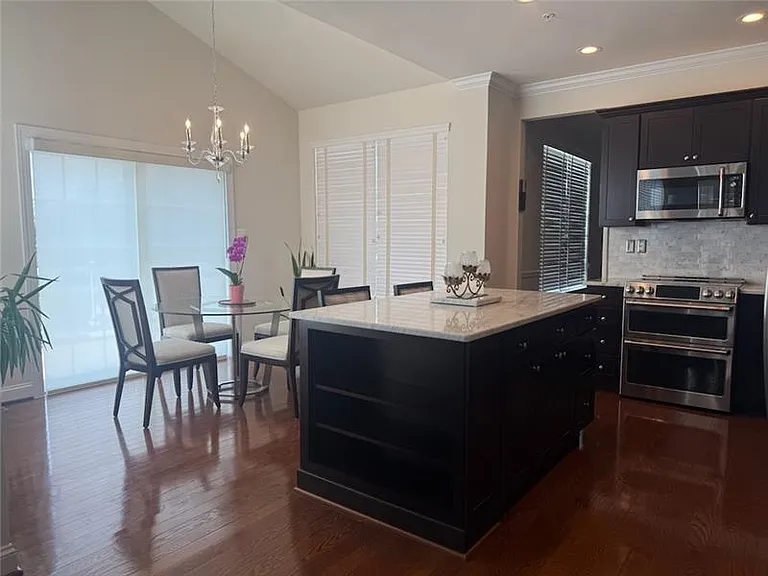 4506 Wycliffe Ln — Photo 4