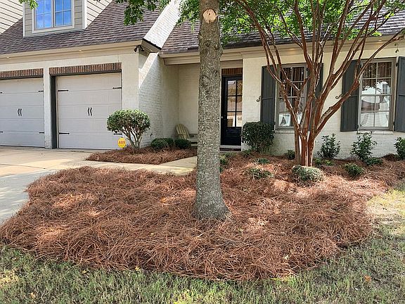5th image of 128 Lake Village Dr