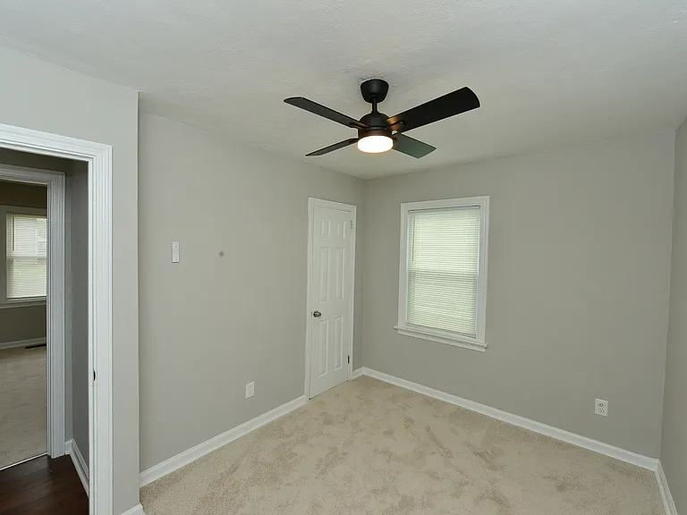 119 Jacquelyn Dr — Photo 16