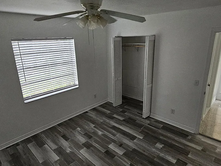 1016 Manor Dr #5C — Photo 14