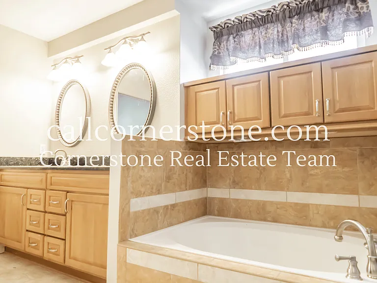4640 Kashmire Dr — Photo 18