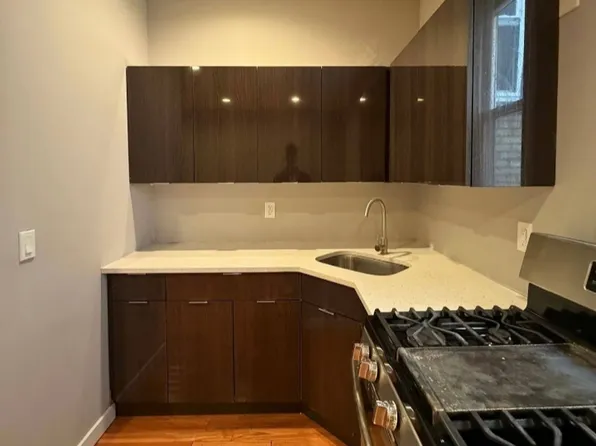 863 18th Ave #303B, Irvington, NJ 07111