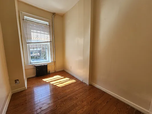 Rented by Ideal Properties Group | media 9