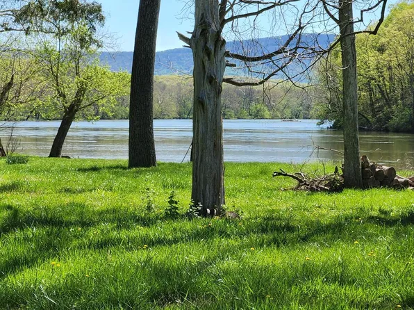 3486 Panhandle Rd, Front Royal, VA 22630