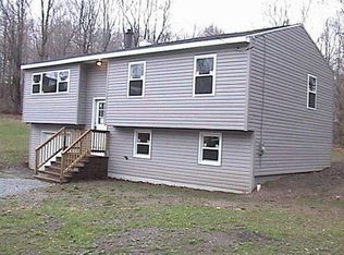 6749 Forbes Rd, Canastota, NY 13032