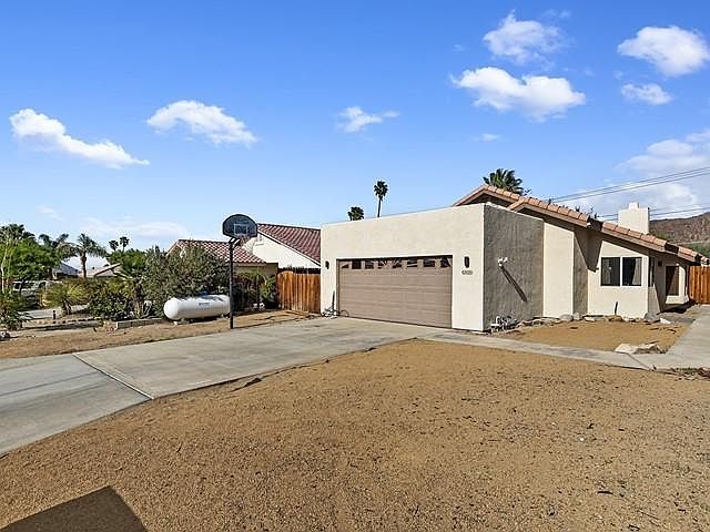 1st image of 53120 Avenida Mendoza