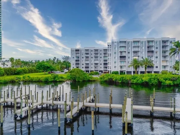 2885 Palm Beach Blvd #305, Fort Myers, FL 33916