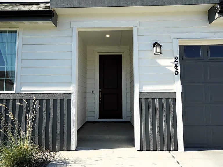 245 E Caldera St — Photo 4