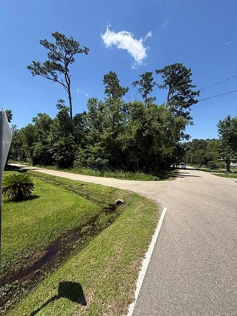 2nd image of Benjamin Rd